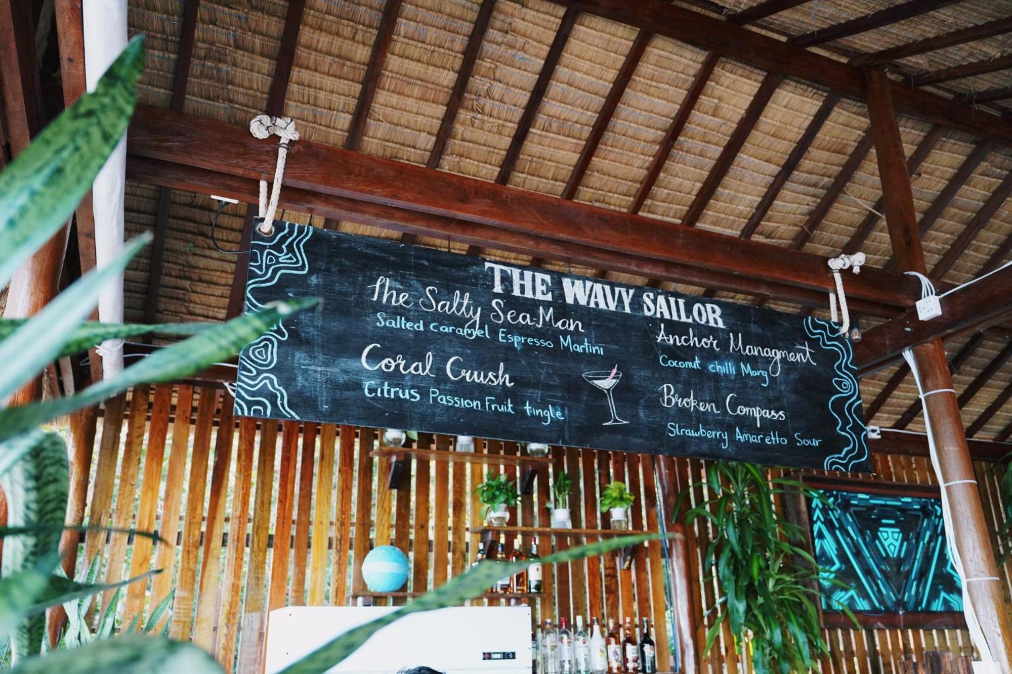 The Wavy Sailor Hotel Kaoh Touch Buitenkant foto