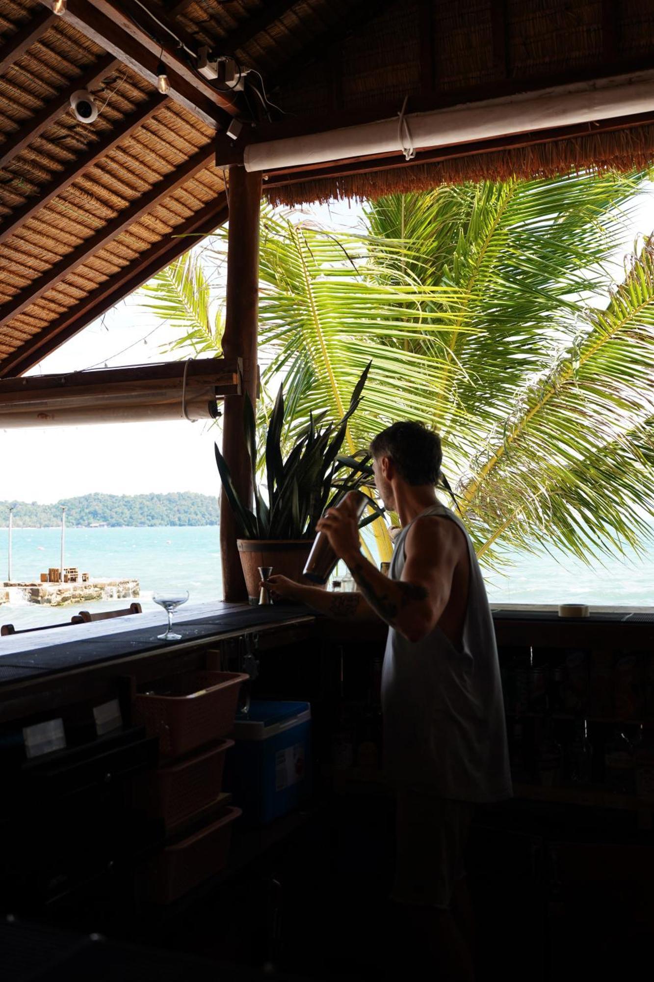 The Wavy Sailor Hotel Kaoh Touch Buitenkant foto